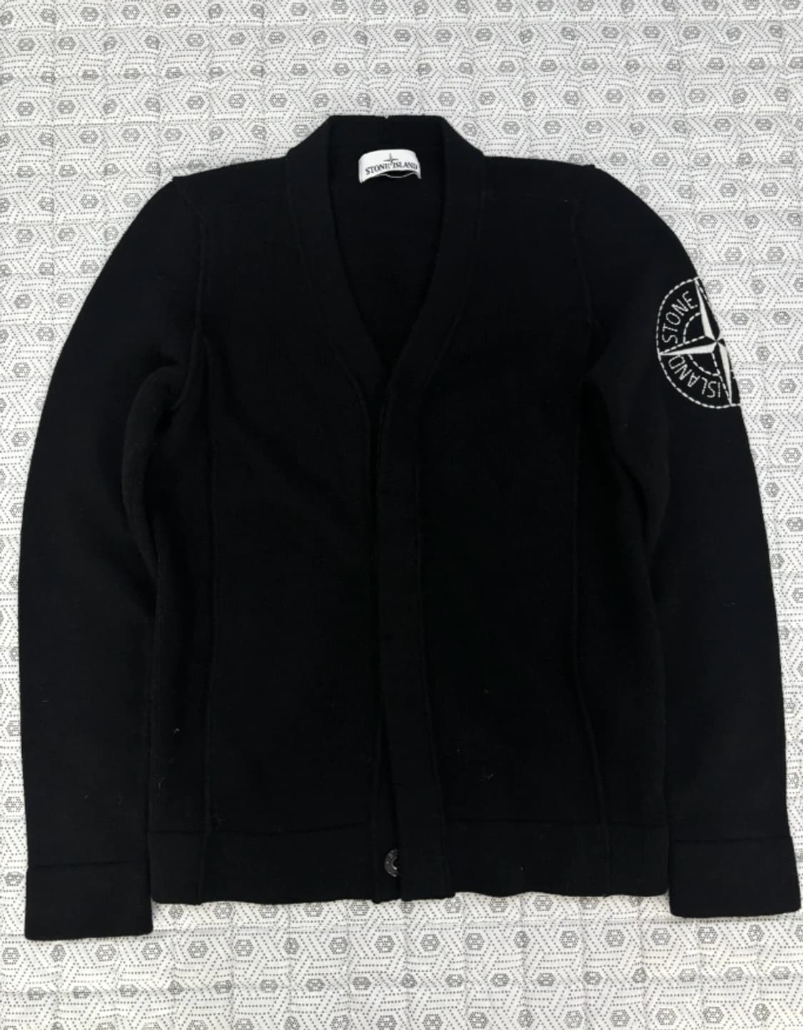 정품 스톤아일랜드 블랙 가디건 남90 최상 상품이미지5