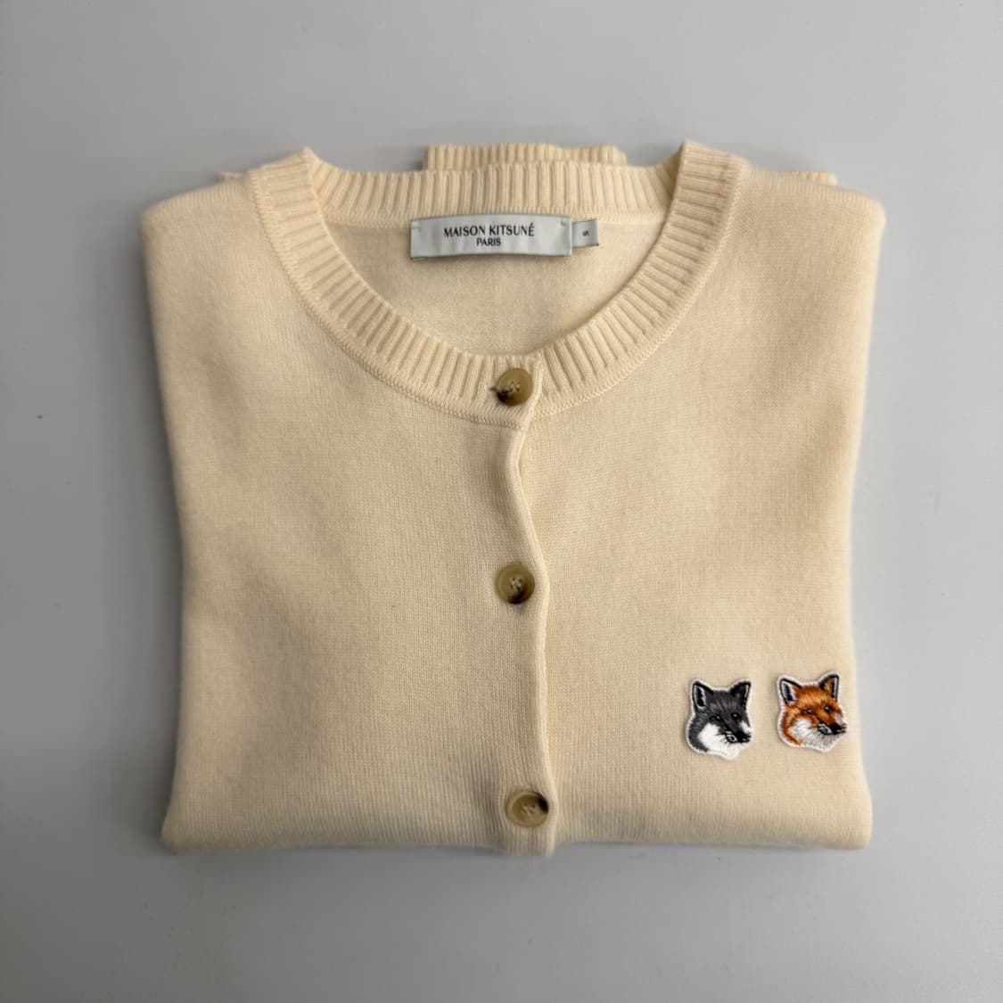 메종키츠네 가디건 상품이미지1