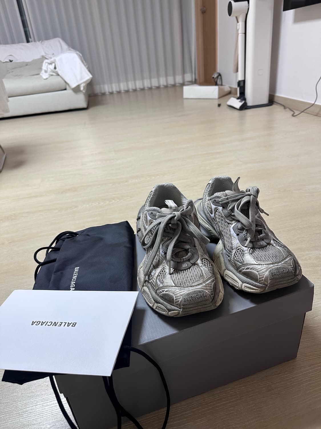 발렌시아가 3xl 에그쉘 40사이즈 정품 풀박스 상품이미지5