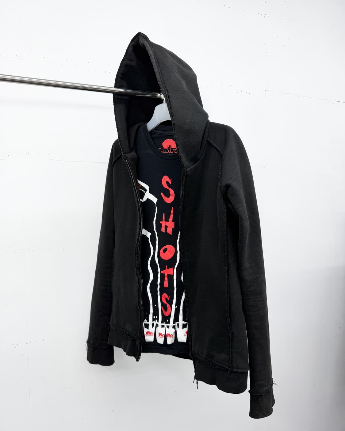 WJK Distressed riri Zip Hoodie 상품이미지1