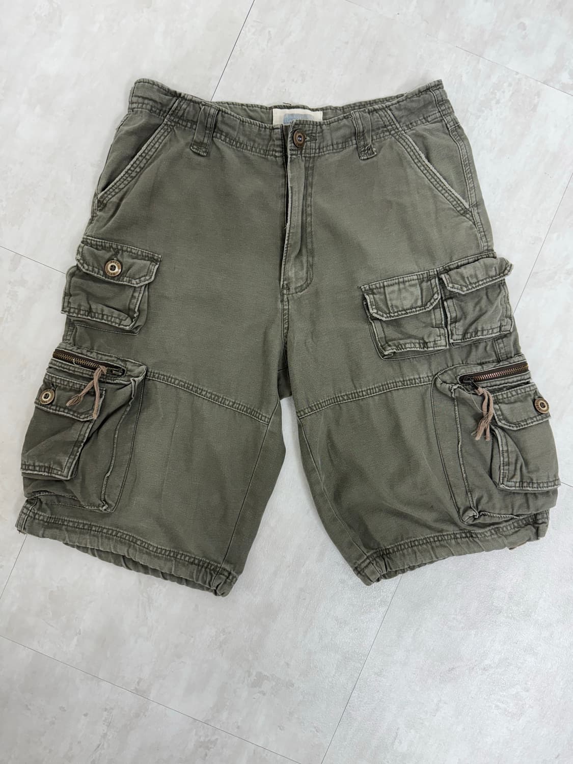 •Vintage 카키 멀티포켓 카고 반바지 (지퍼 디테일) 상품이미지1
