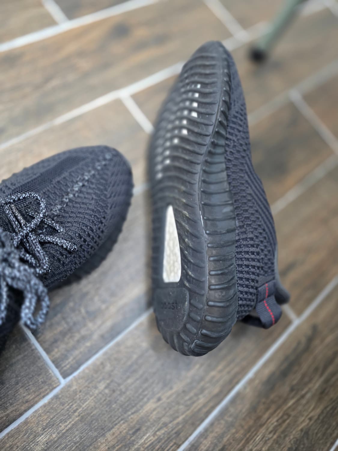 이지부스트 v2 블랙 상품이미지2