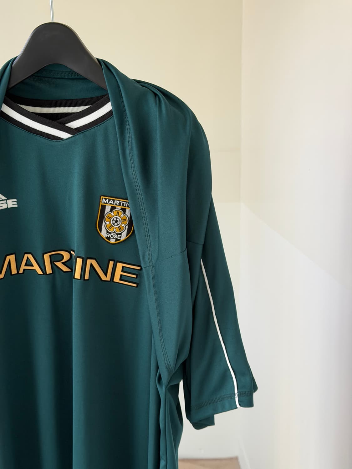 Martine Rose 마틴로즈 Foot Ball Top 상품이미지6