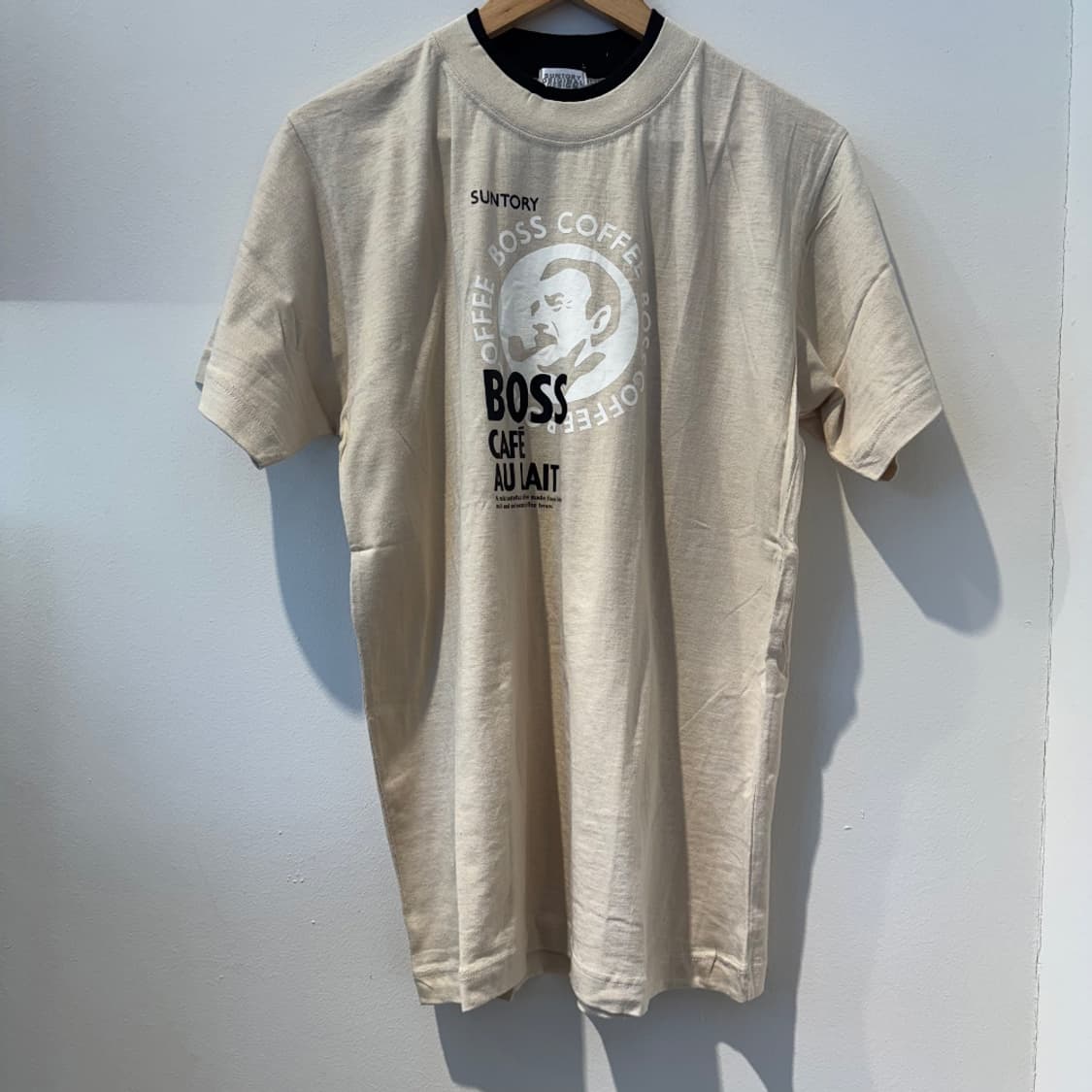 Suntory Boss Café Promo T-shirts Beige 상품이미지1