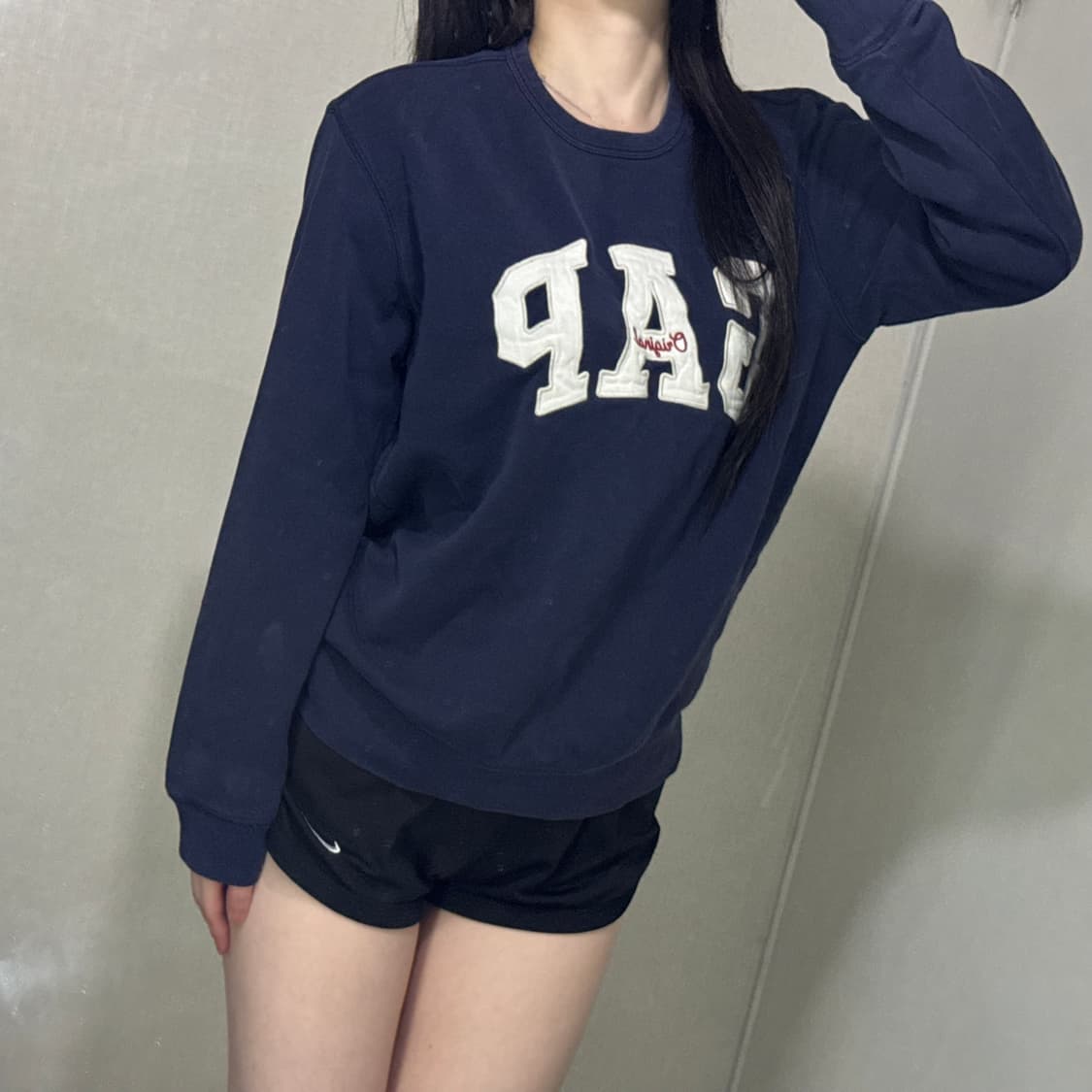 갭 GAP 네이비 맨투맨 💙 상품이미지1