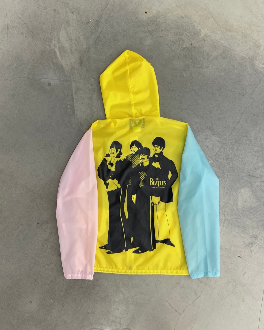 꼼데가르송 x 더 비틀즈 상품이미지1