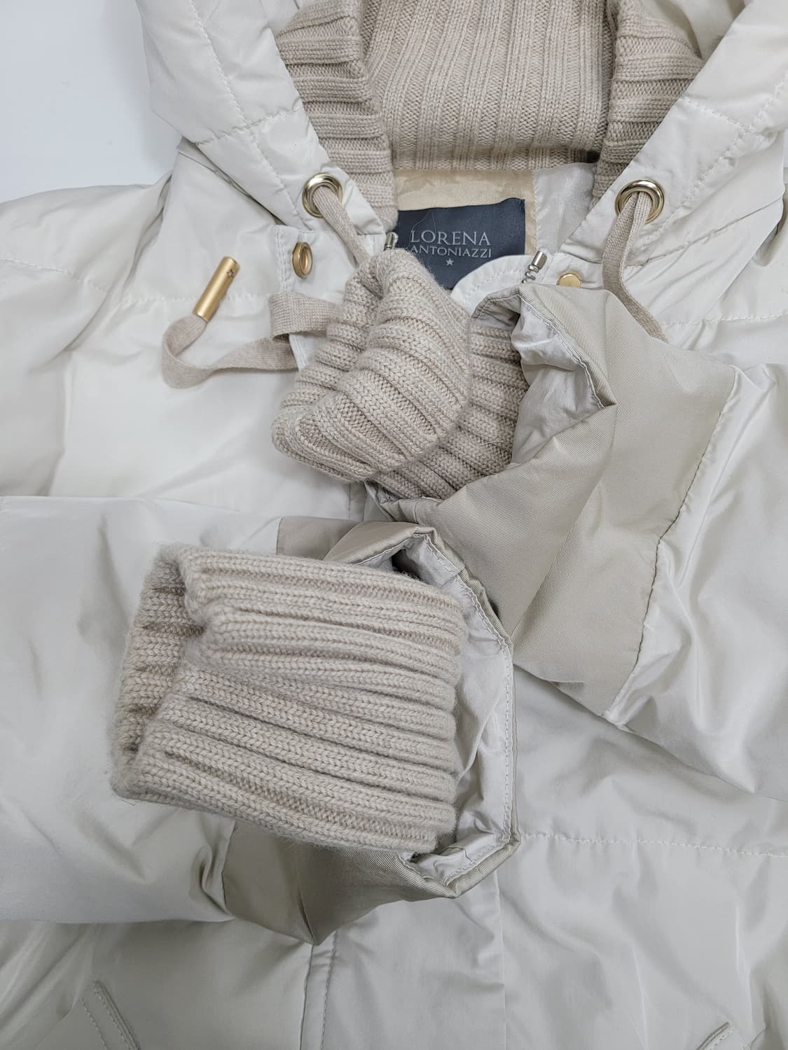 로레나 안토니아찌 니트 배색 오버핏 후드 패딩 자켓 / 여 42 (90) 상품이미지5