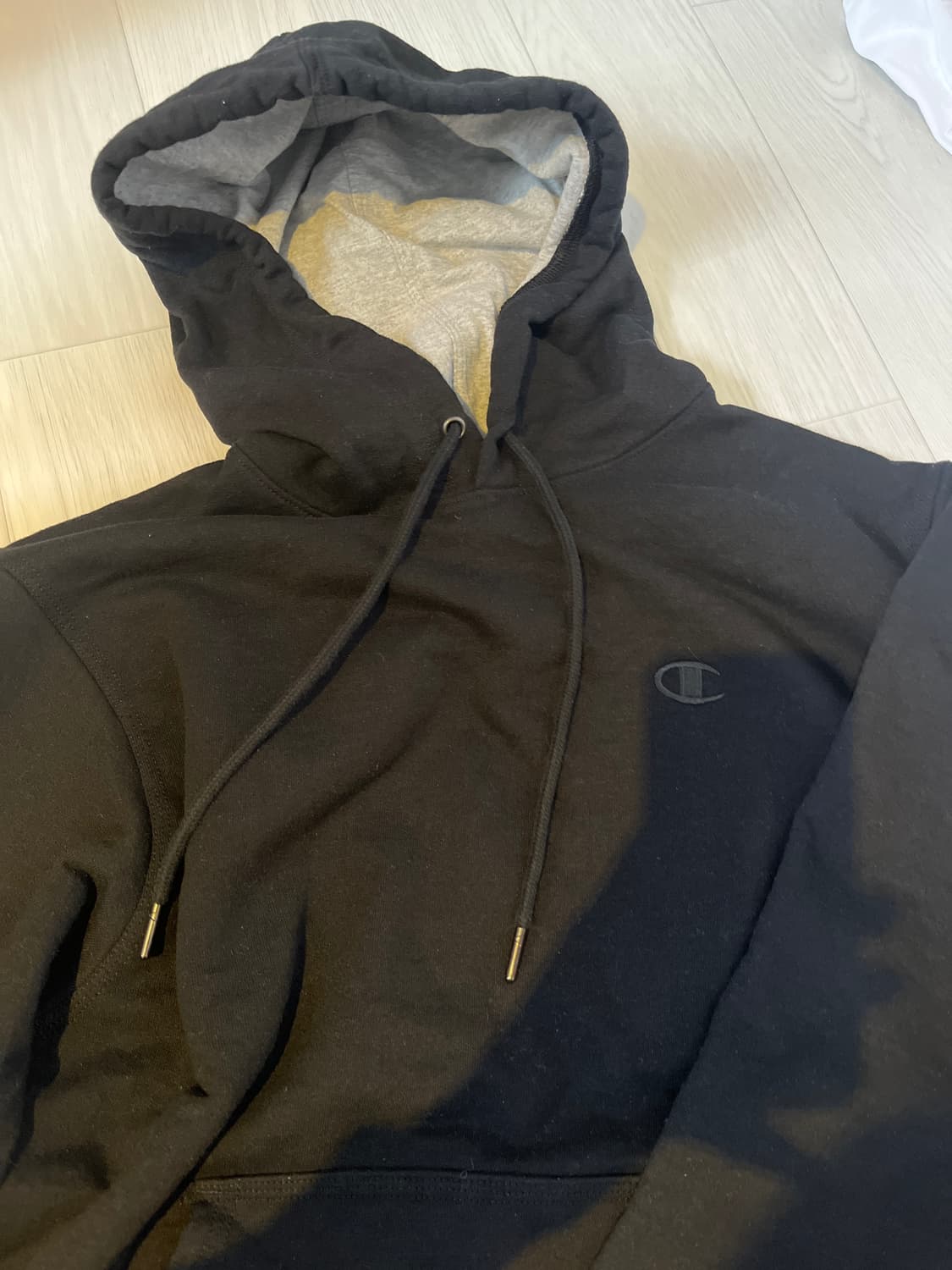 챔피온 배색 검정 후드티 상품이미지1