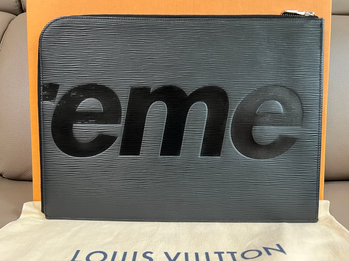 루이비통 슈프림 에피 포쉐트주르GM 클러치 블랙 상품이미지2