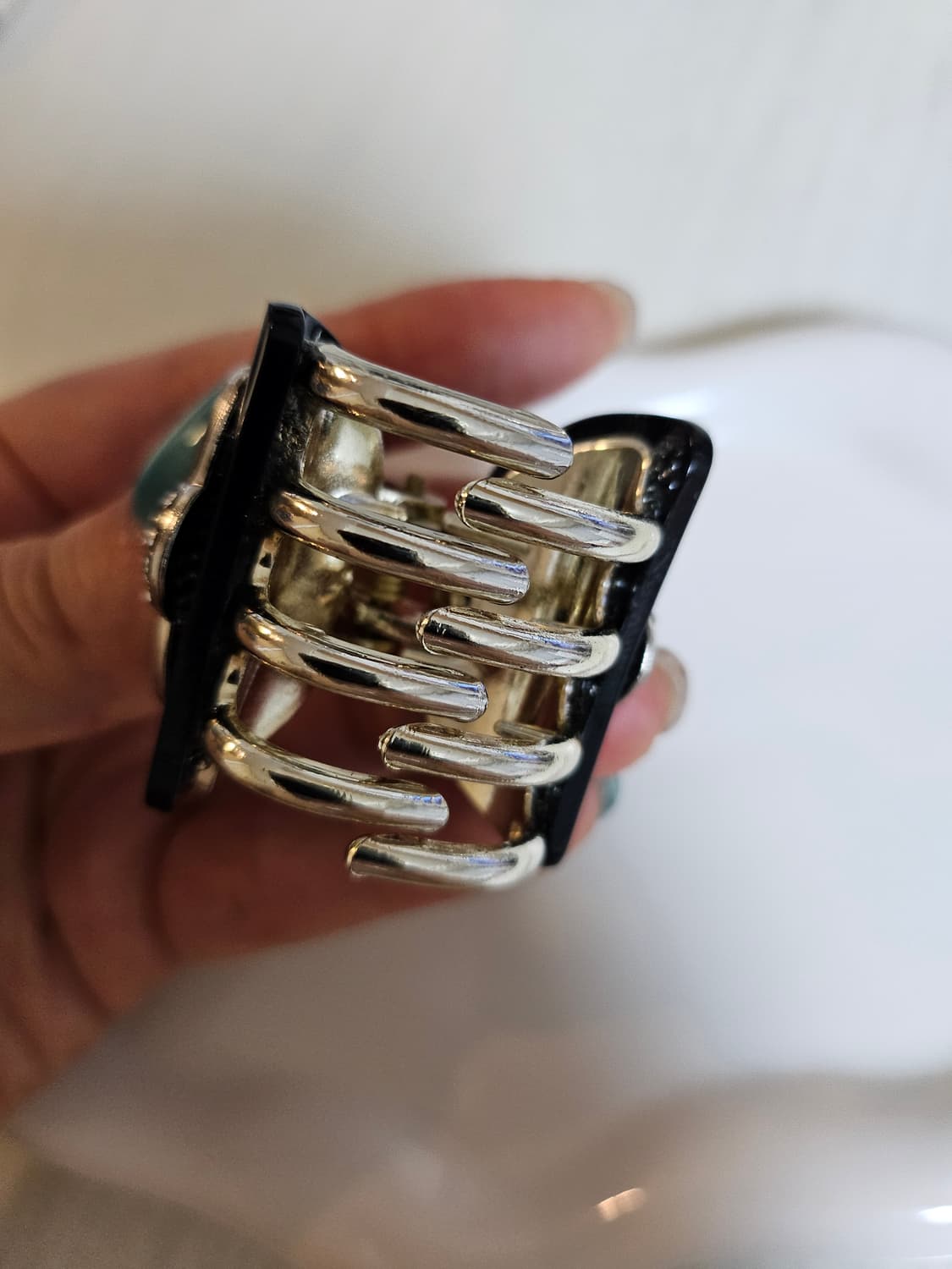 비비안웨스트우드 업사이클링 집게핀 블랙 상품이미지2