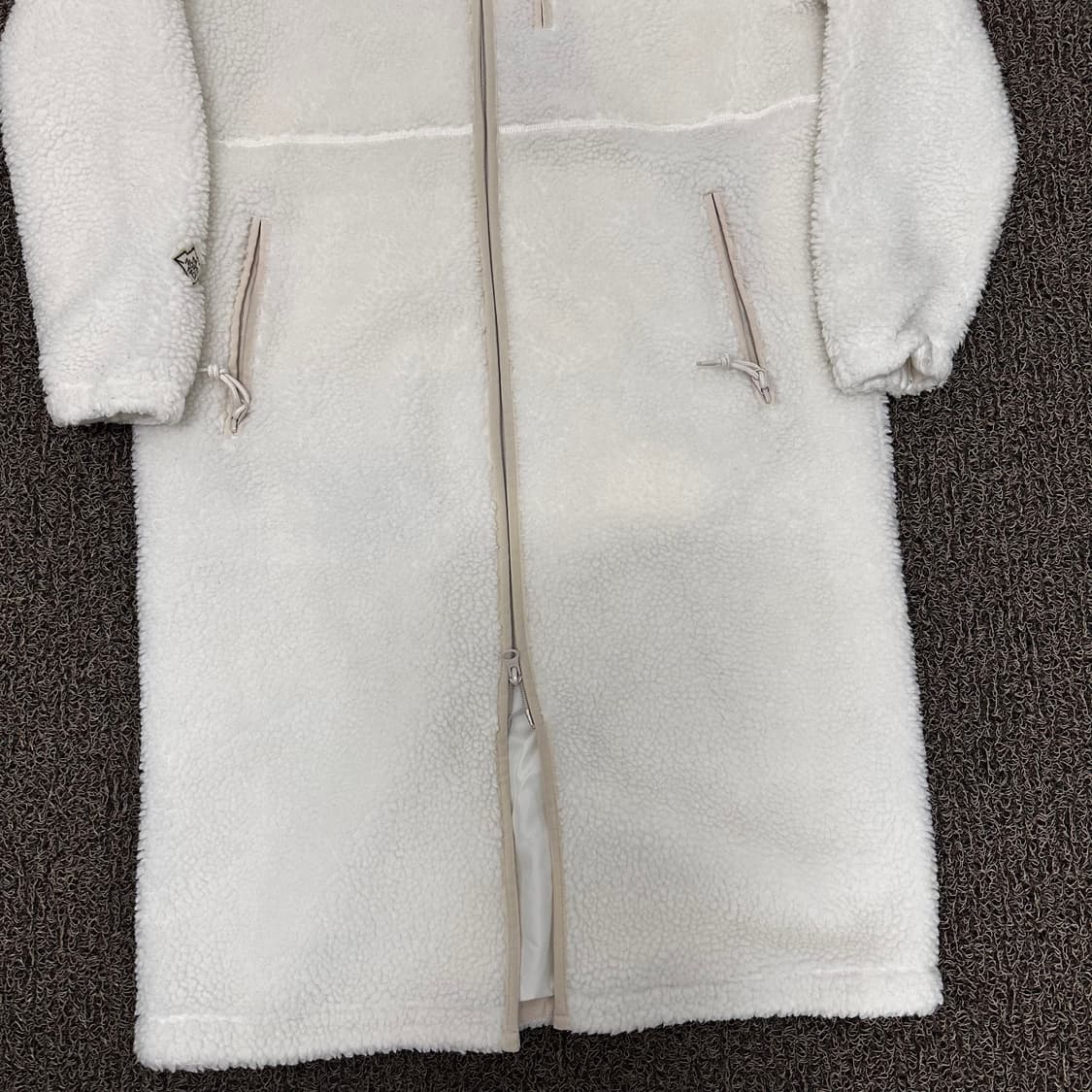 노스페이스 여성 뽀글이 털 롱 후리스 자켓 85(XS) 상품이미지3