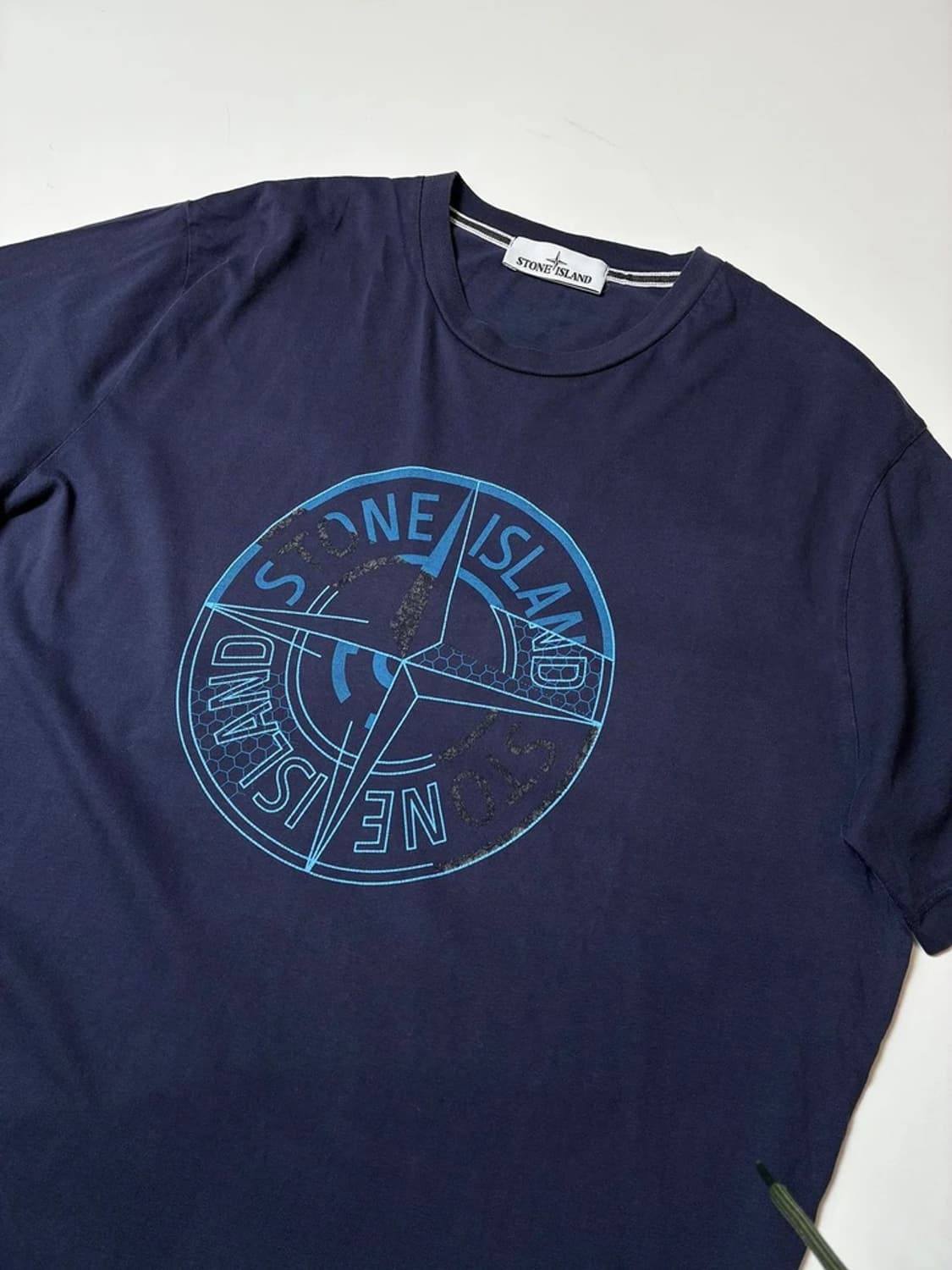 스톤아일랜드 리플렉티브 로고 프린팅 코튼 반팔 티셔츠 PN8559 상품이미지2