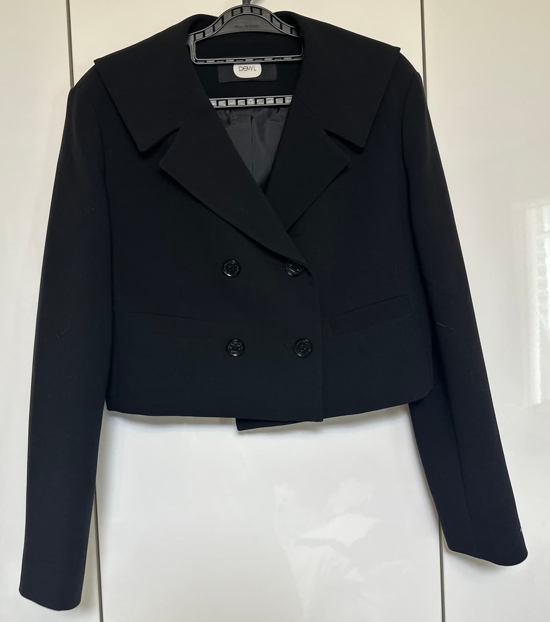 DEWL 듀엘검정색 크롭 자켓 상품이미지2