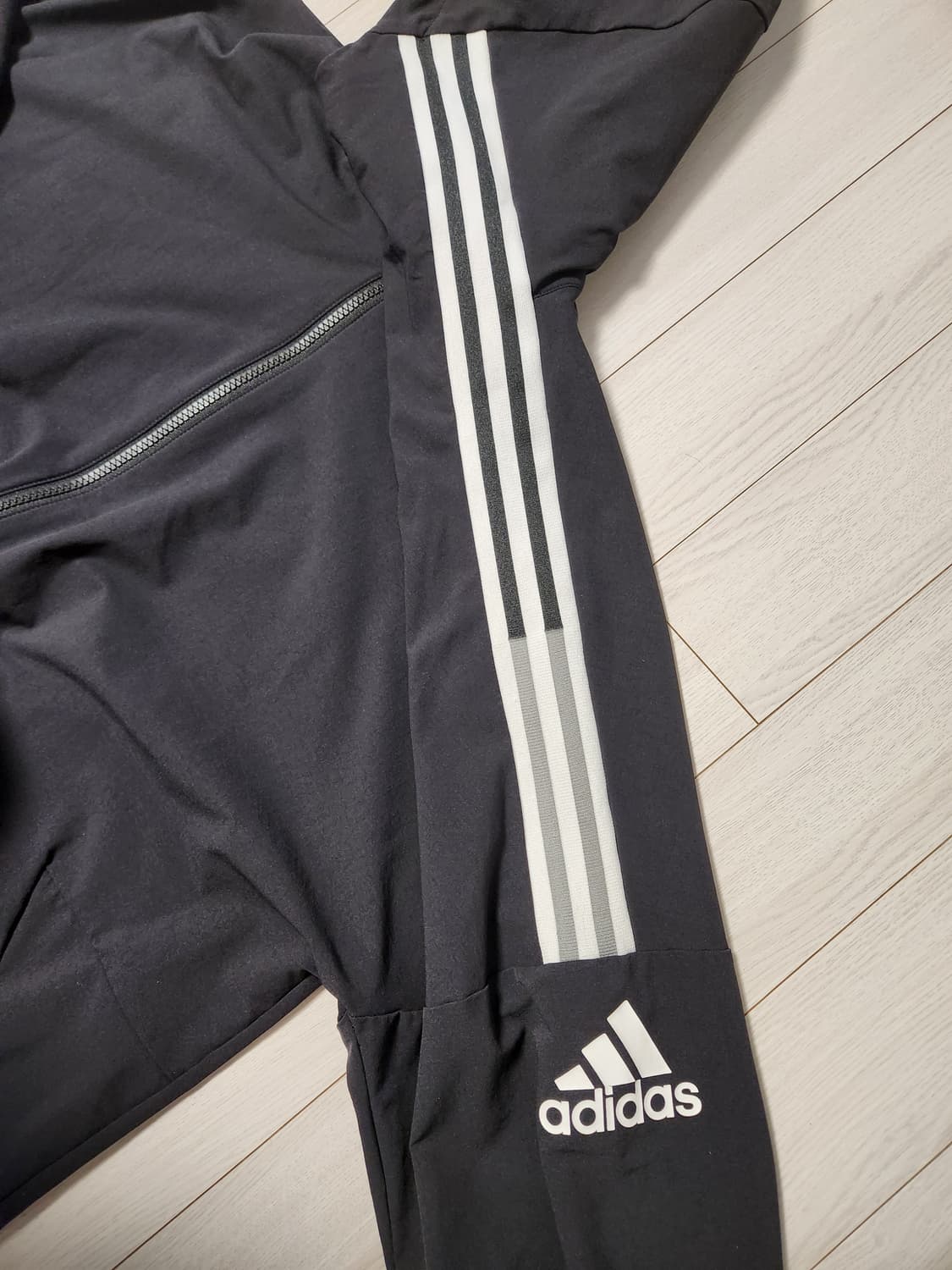 아디다스 ZNE 우븐 후드 바람막이 자켓 FL3989 블랙 사이즈105  상품이미지7