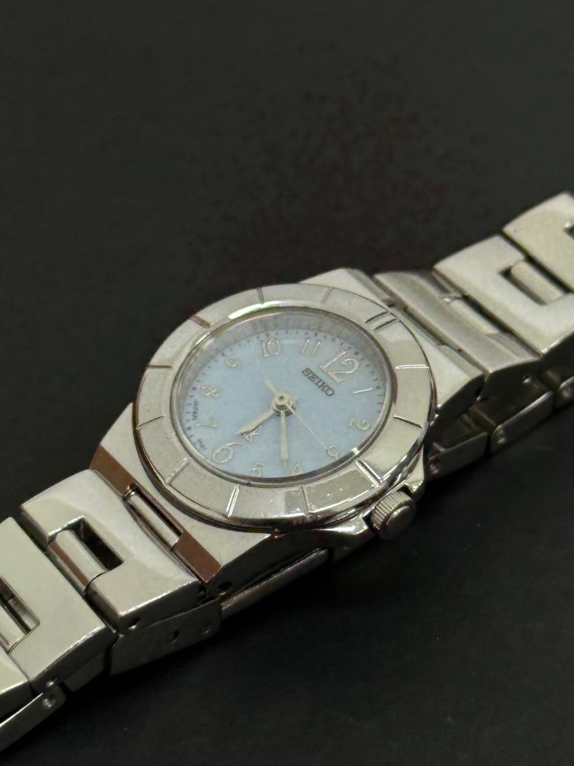 세이코 루키아 자개 다이얼 쿼츠 시계 상품이미지4