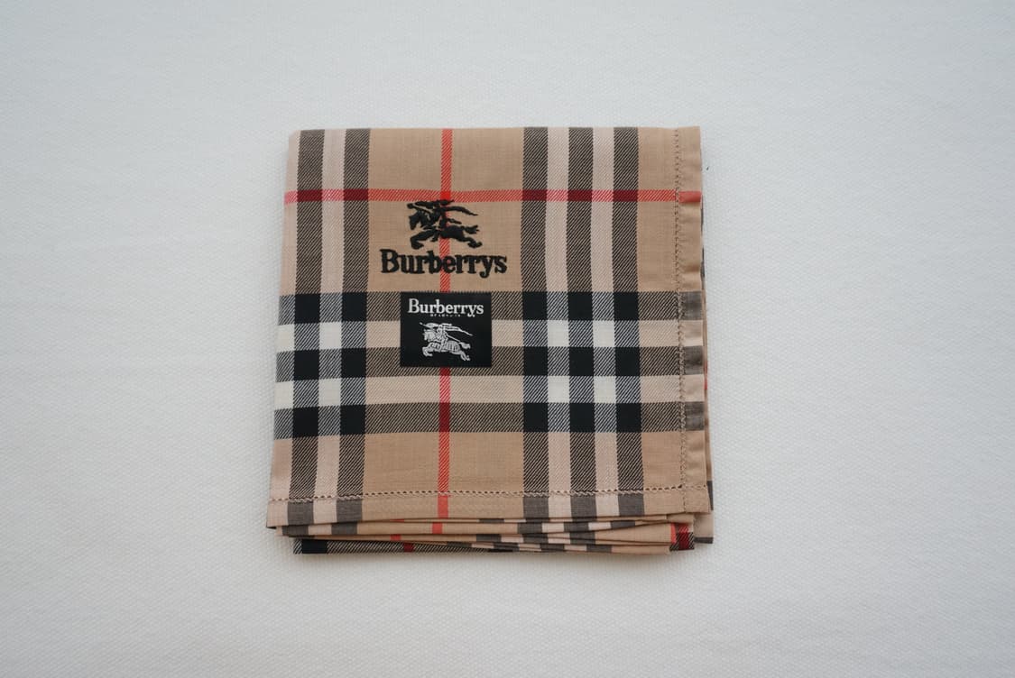 버버리 노바체크 손수건 상품이미지1