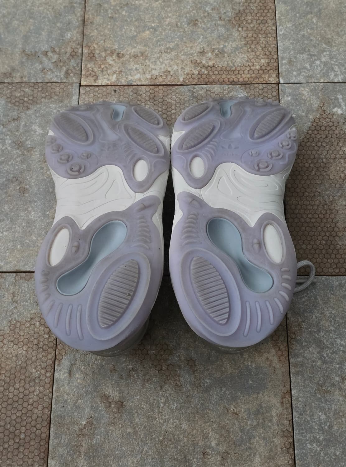 (220)아디다스 오즈노바 상품이미지8