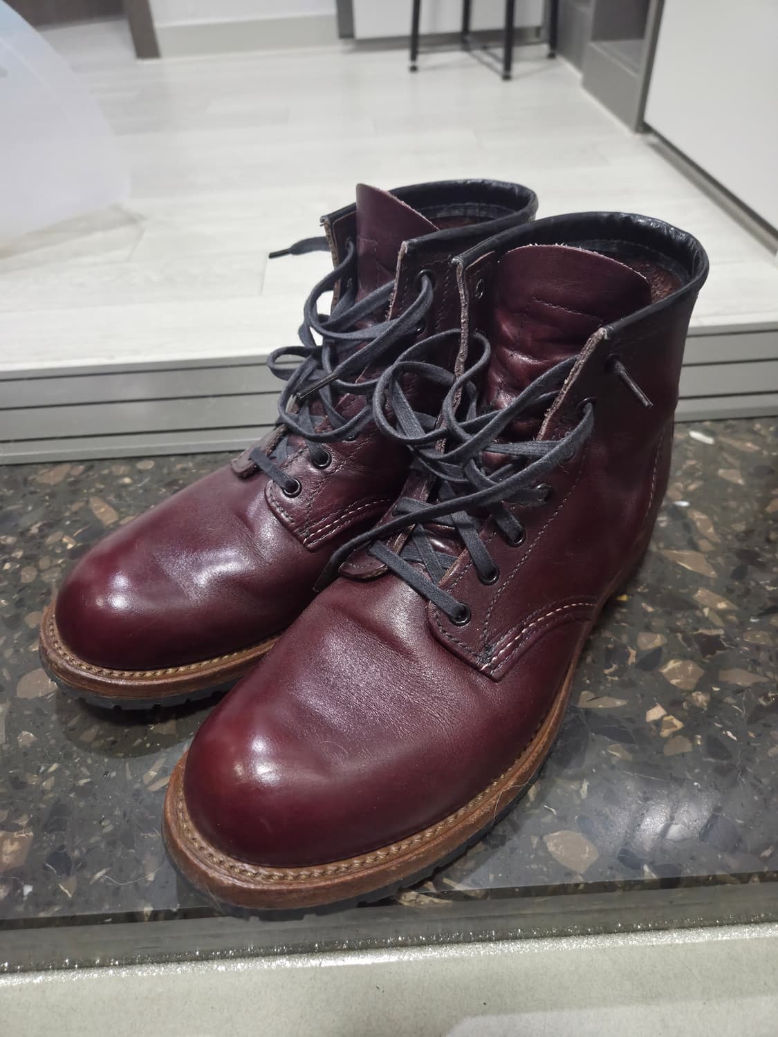 레드윙 벡맨 9411 블랙체리 255 7.5d  상품이미지1