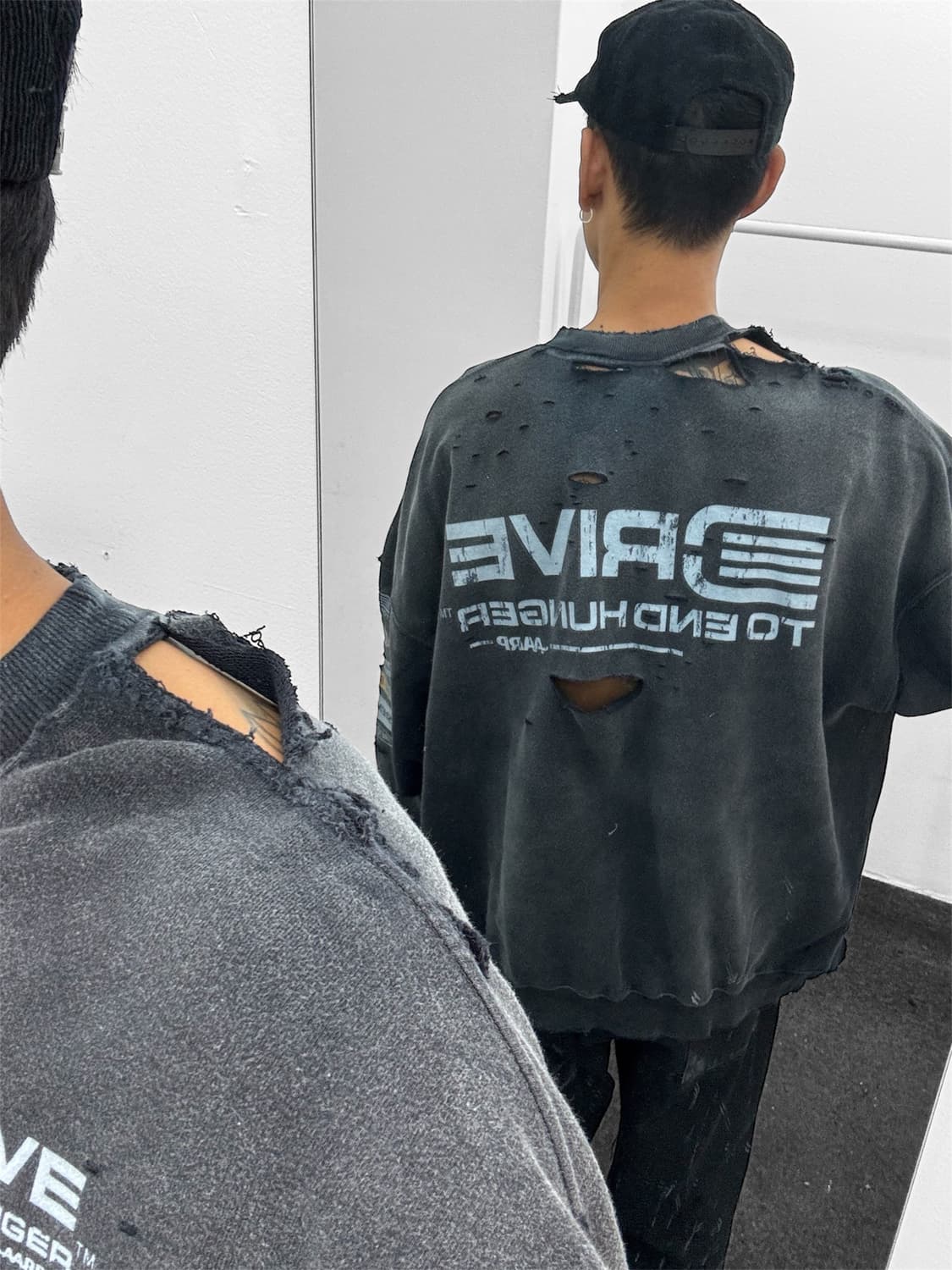 빈티지  디스트레스드 맨투맨 상품이미지3