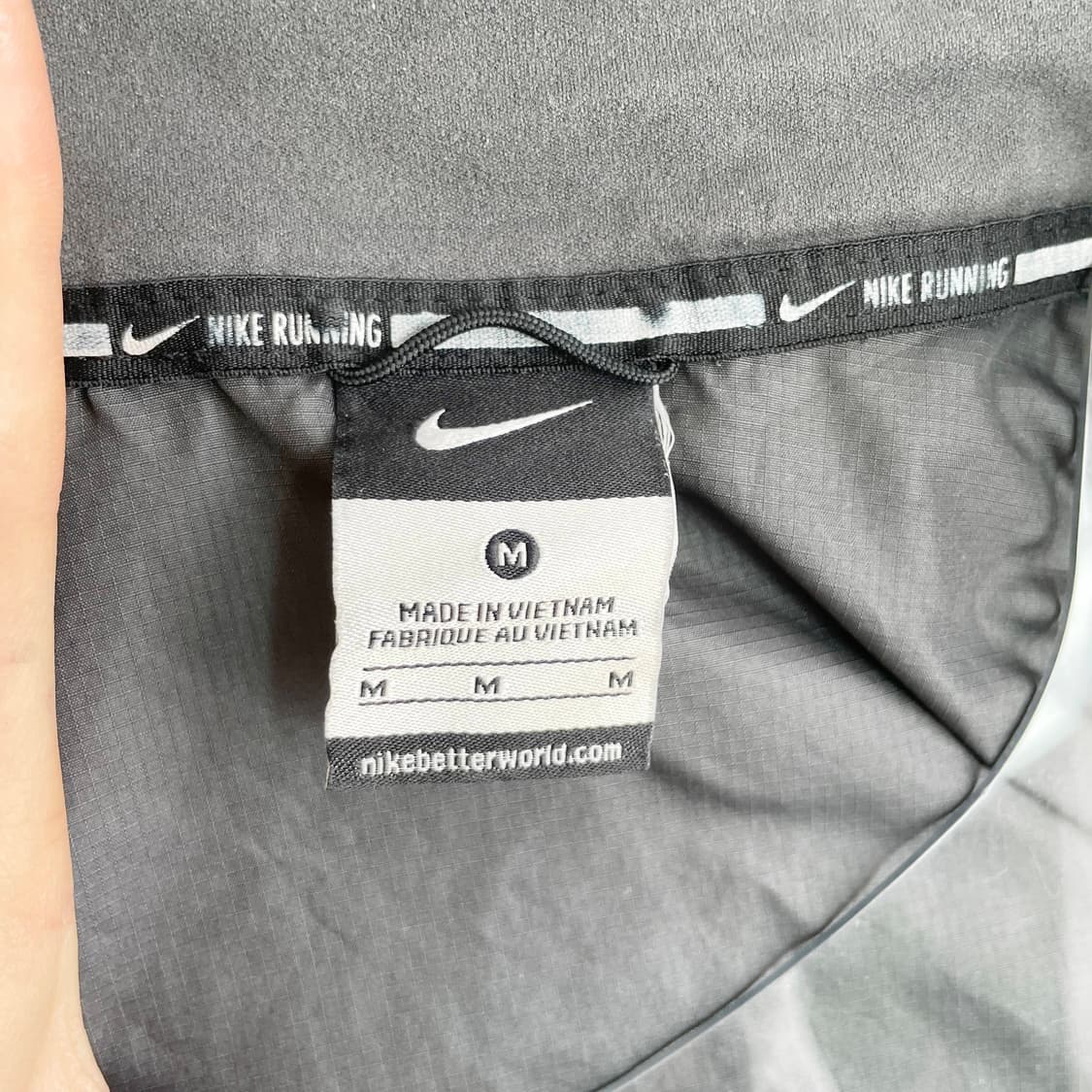 A2 나이키 윈드러너 바람막이 자켓 M사이즈 상품이미지4