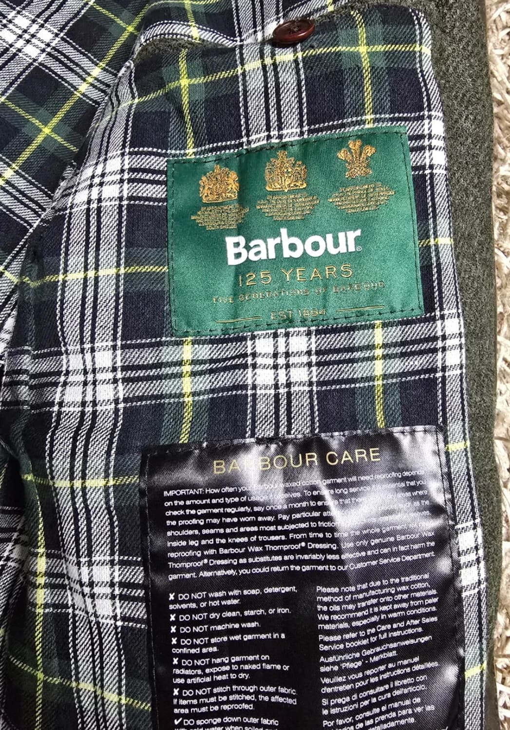 바버 Icons Beacon Sports Wax Jacket  상품이미지4