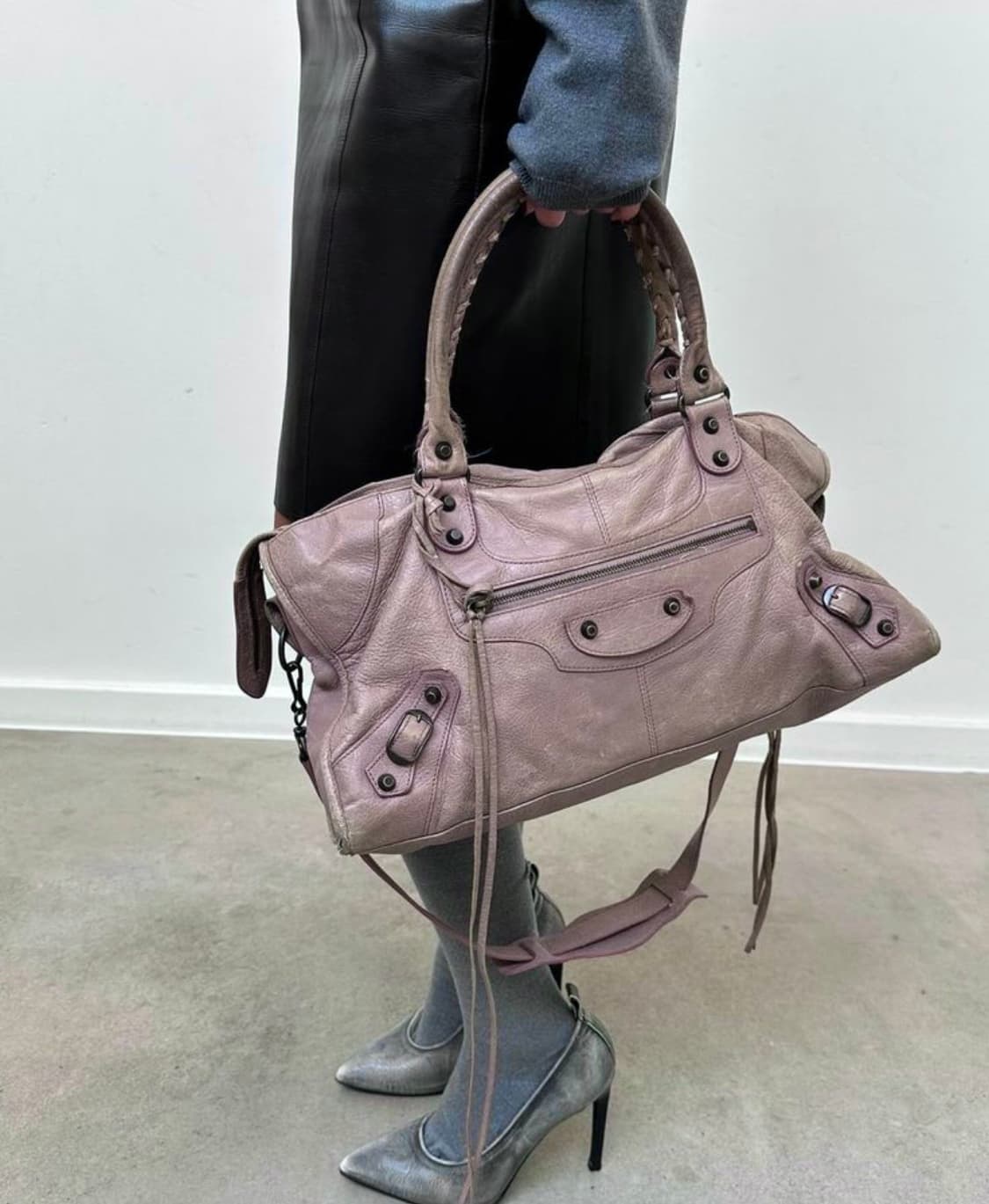 [A 정품] 보테가베네타 호보백 미디움 다크브라운 상품이미지8