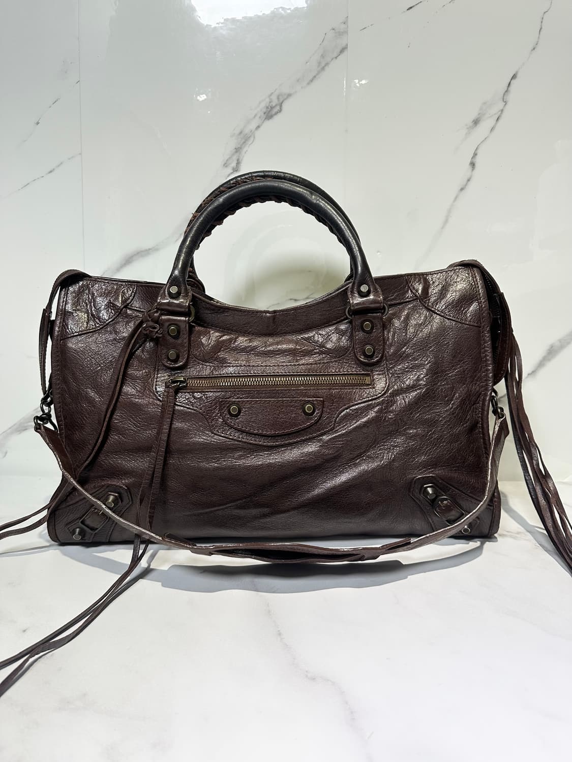 [A 정품] 발렌시아가 시티 모터백 미디움 다크브라운 상품이미지5