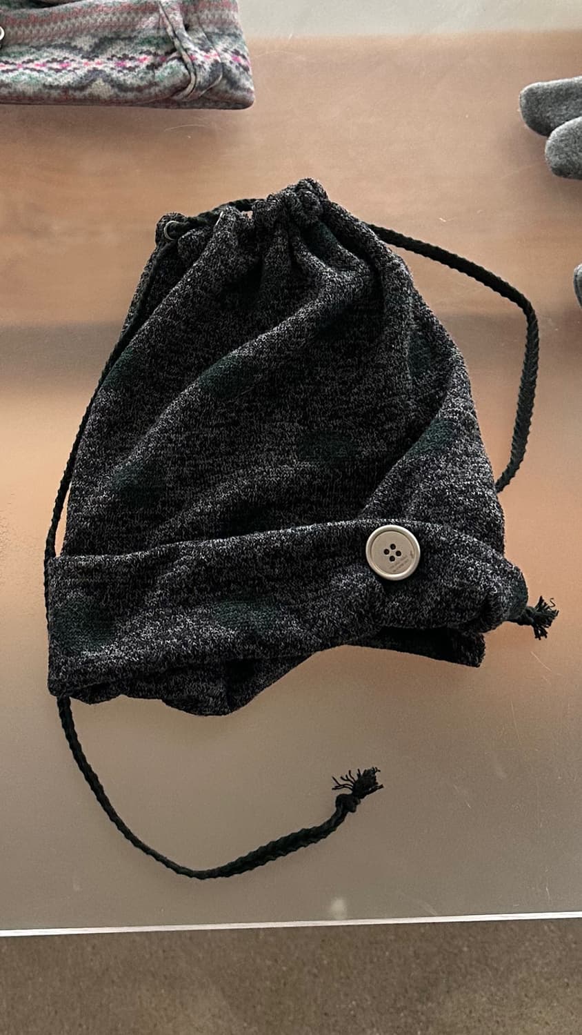 도트 버튼 비니 상품이미지1