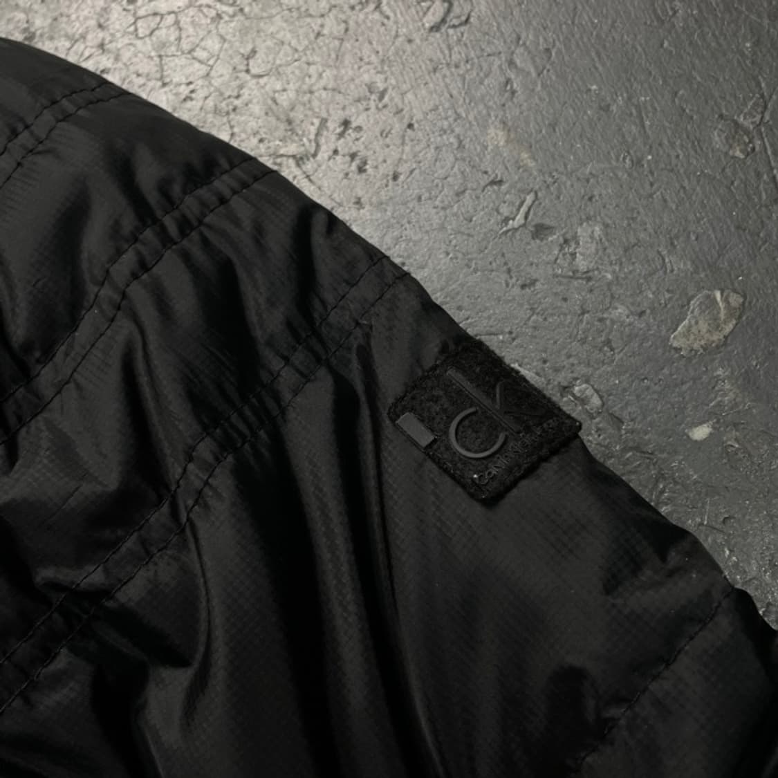 100 캘빈클라인 패딩  상품이미지4