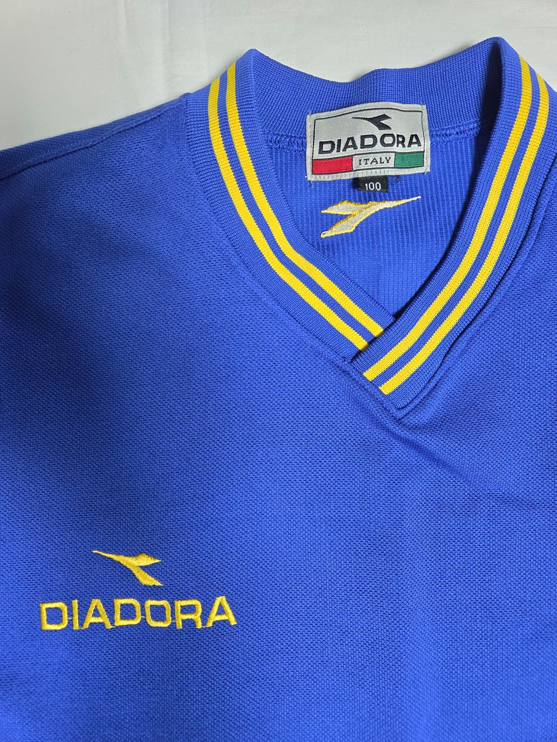 디아도라 브이넥 오버핏 맨투맨 상품이미지3