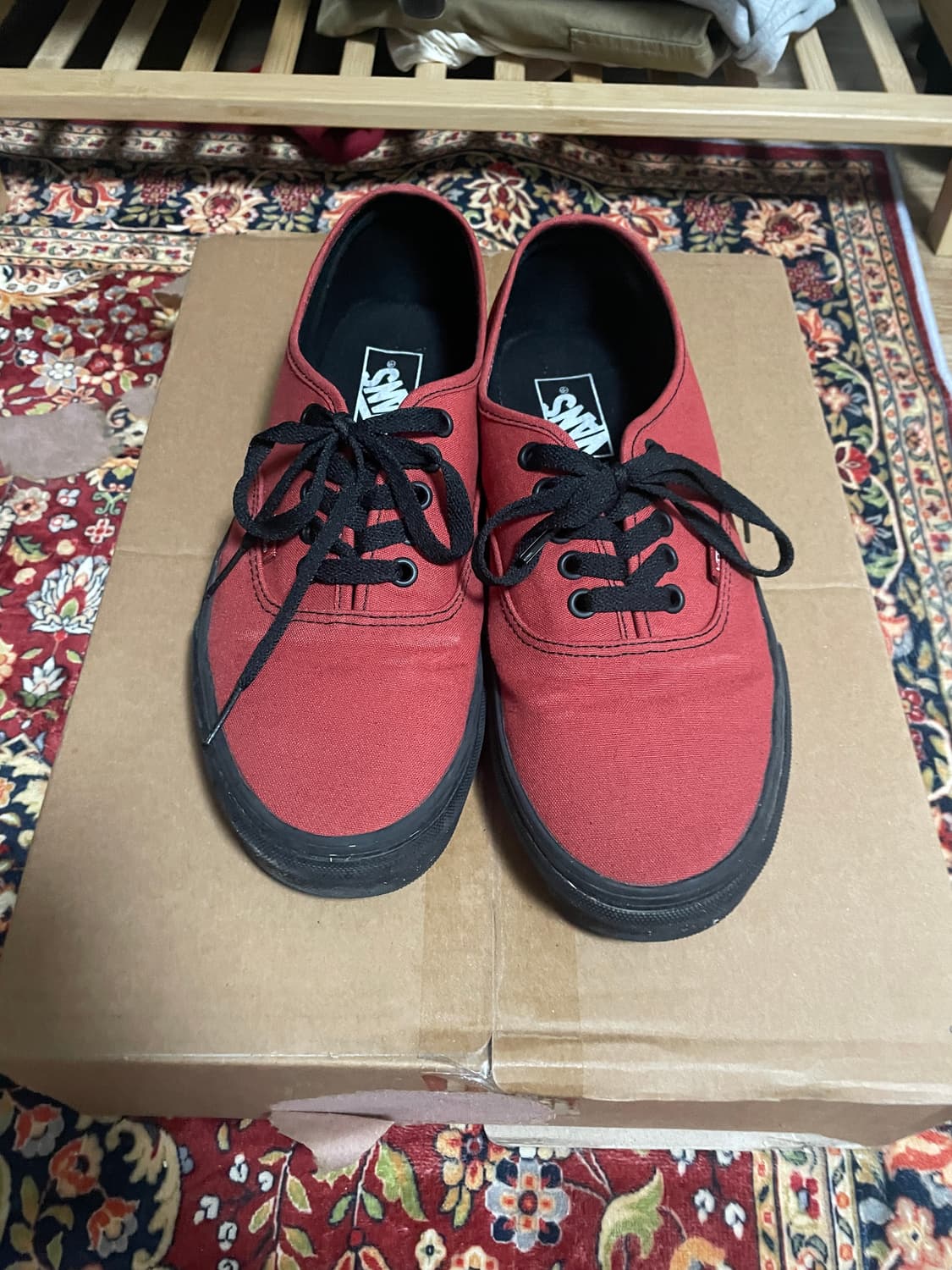 반스 어센틱 레드블렉 270 상품이미지1