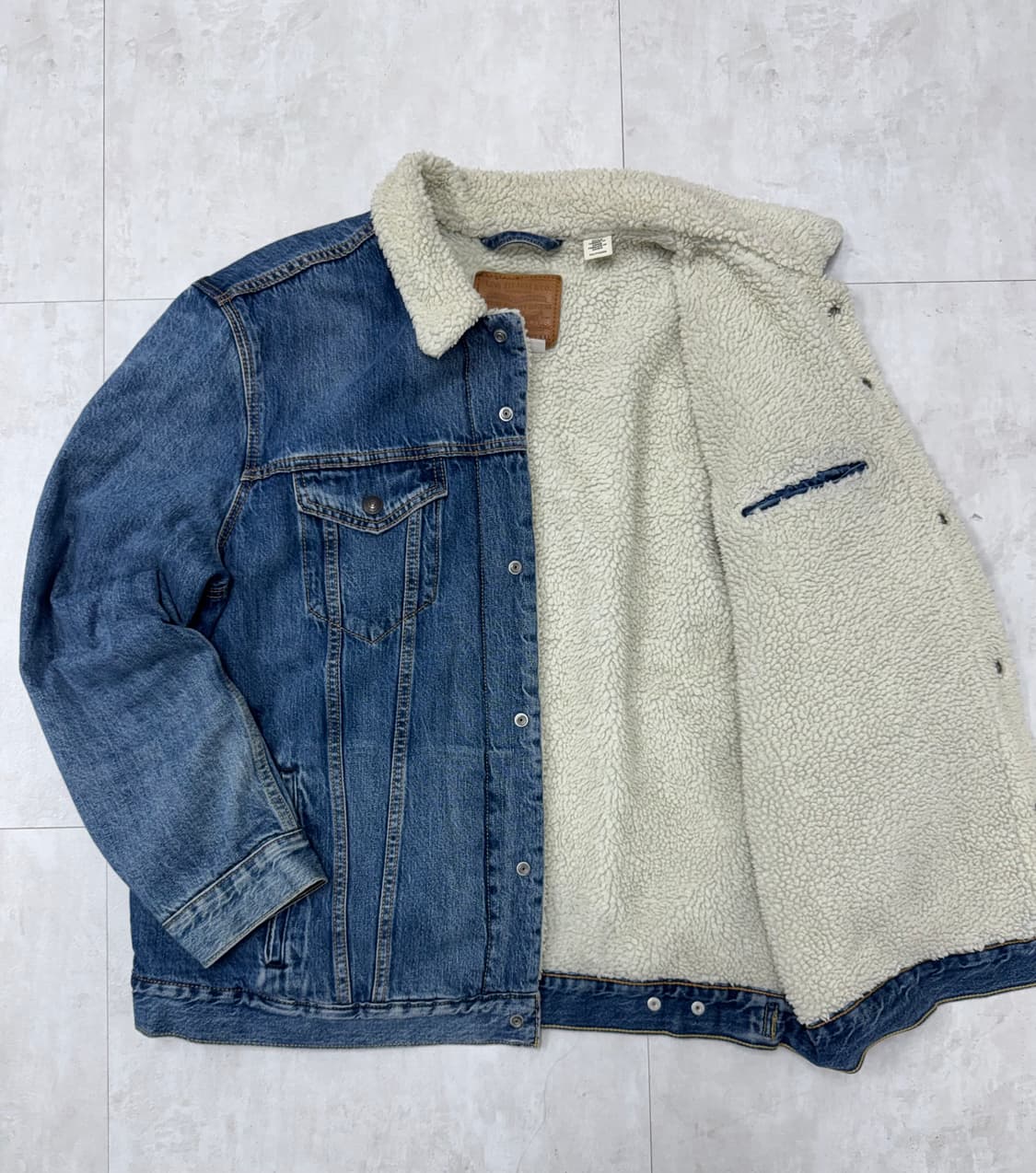 •Levi’s 프리미엄 쉐르파 데님자켓 상품이미지7