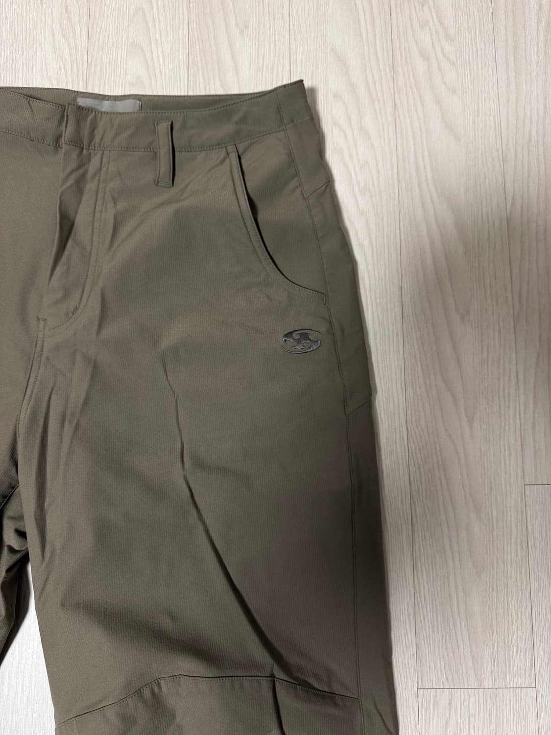 산산기어 패널드 다트 팬츠 애쉬브라운 상품이미지6