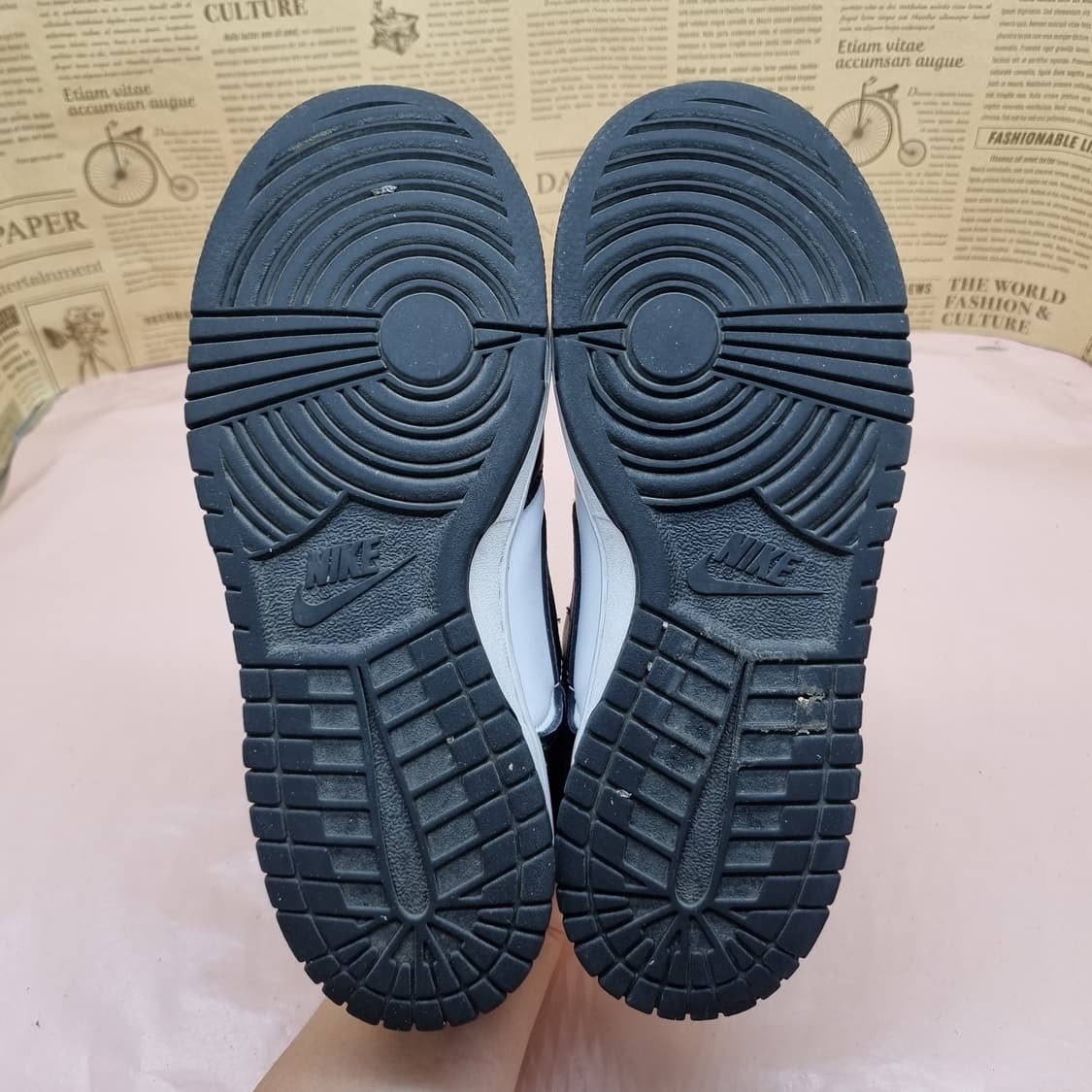 나이키 덩크로우 범고래 여성운동화235  상품이미지3