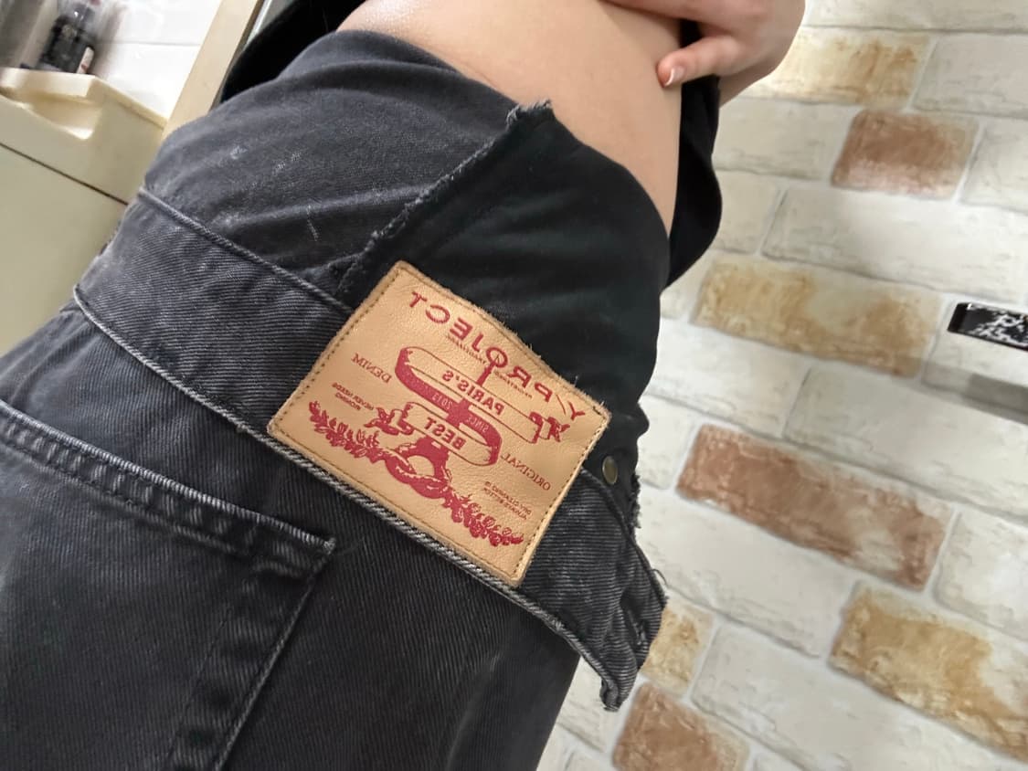 y/project 비대칭 웨이스트 데님 흑청 상품이미지2