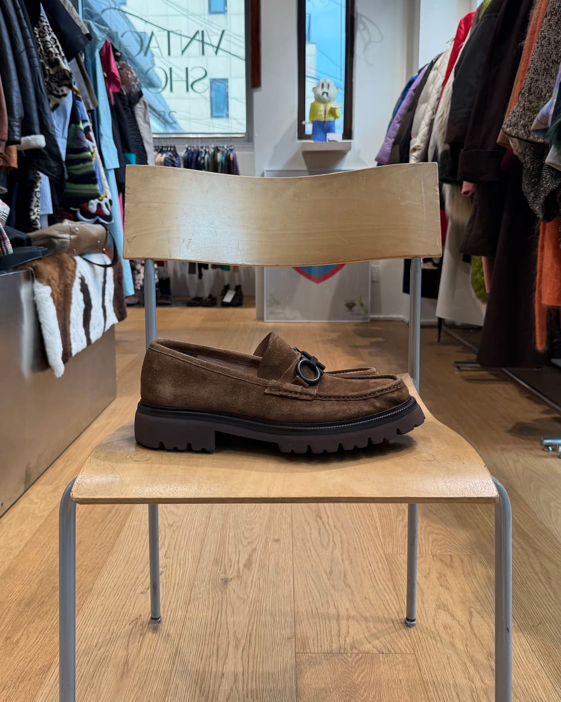 페라가모 브라운 코쿤 스웨이드 로퍼  상품이미지6