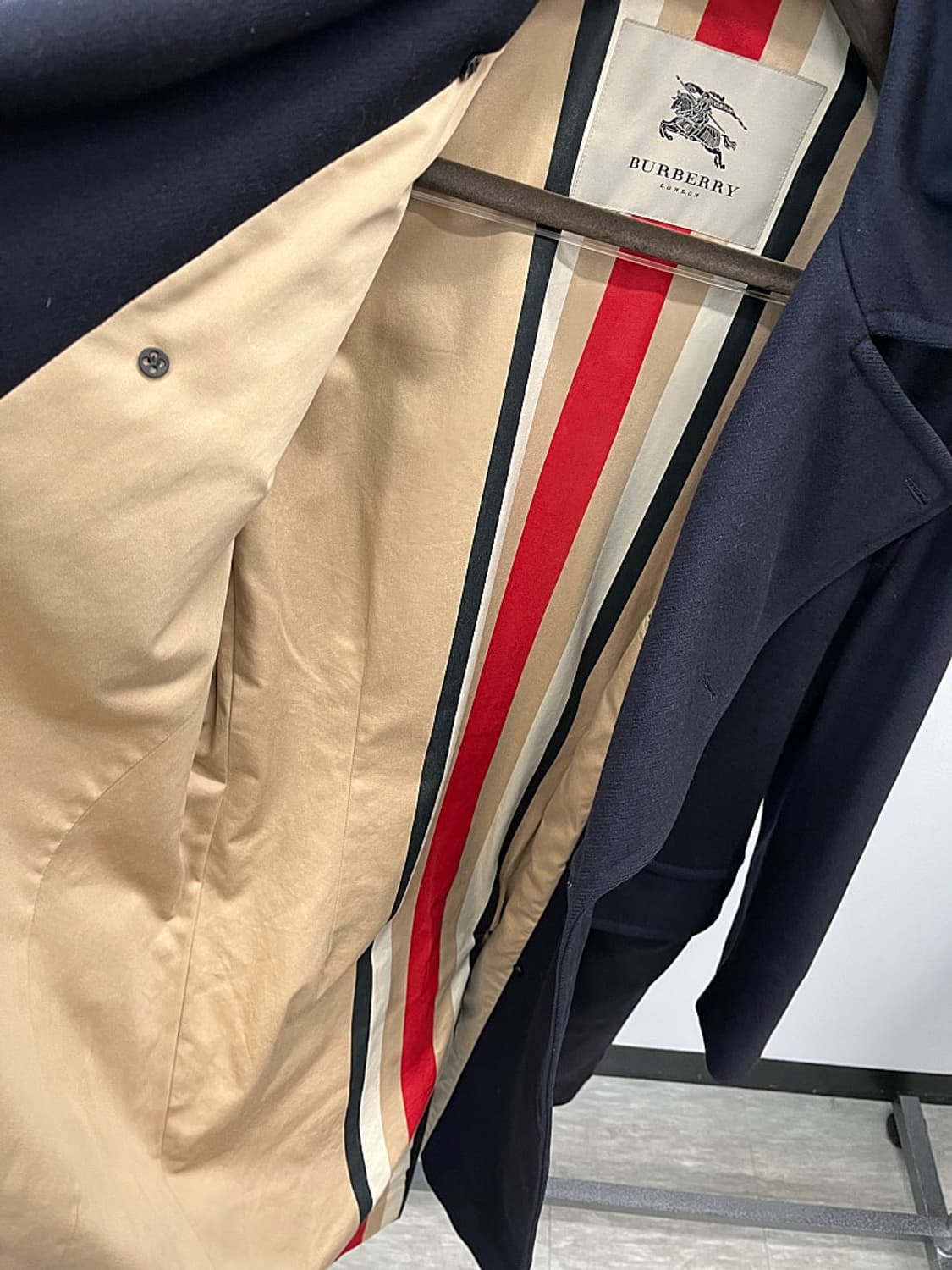 105) 버버리 런던 더블블레스티드 울코트  상품이미지7