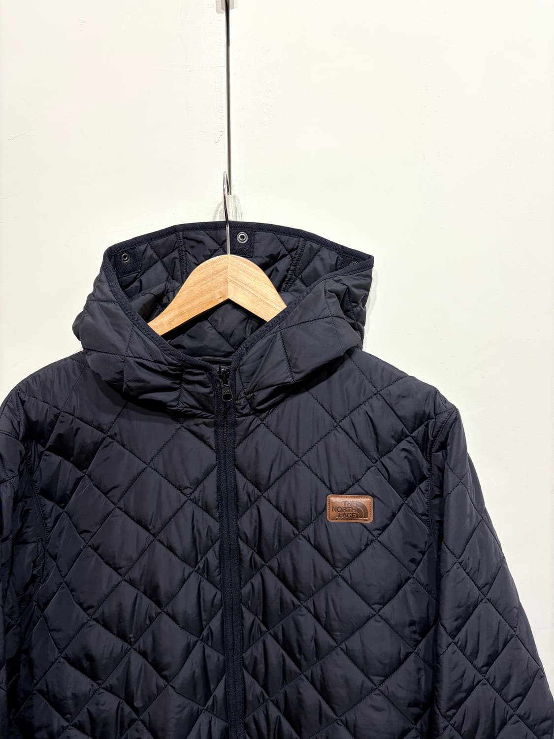 노스페이스 퀼팅 후드 자켓 상품이미지2