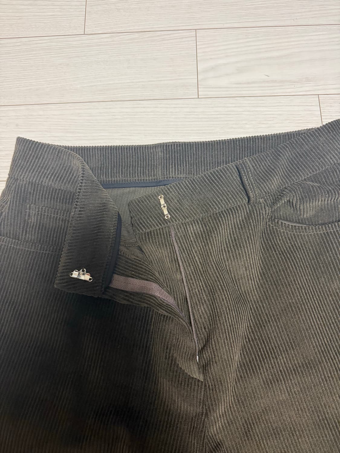 마지막) 마크들리 코듀로이 팬츠 브라운 상품이미지4