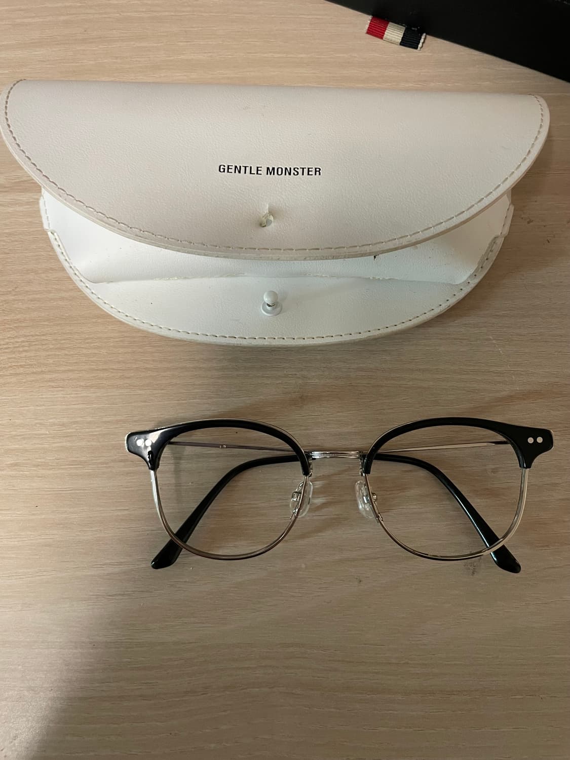 젠틀몬스터 알리오 상품이미지1