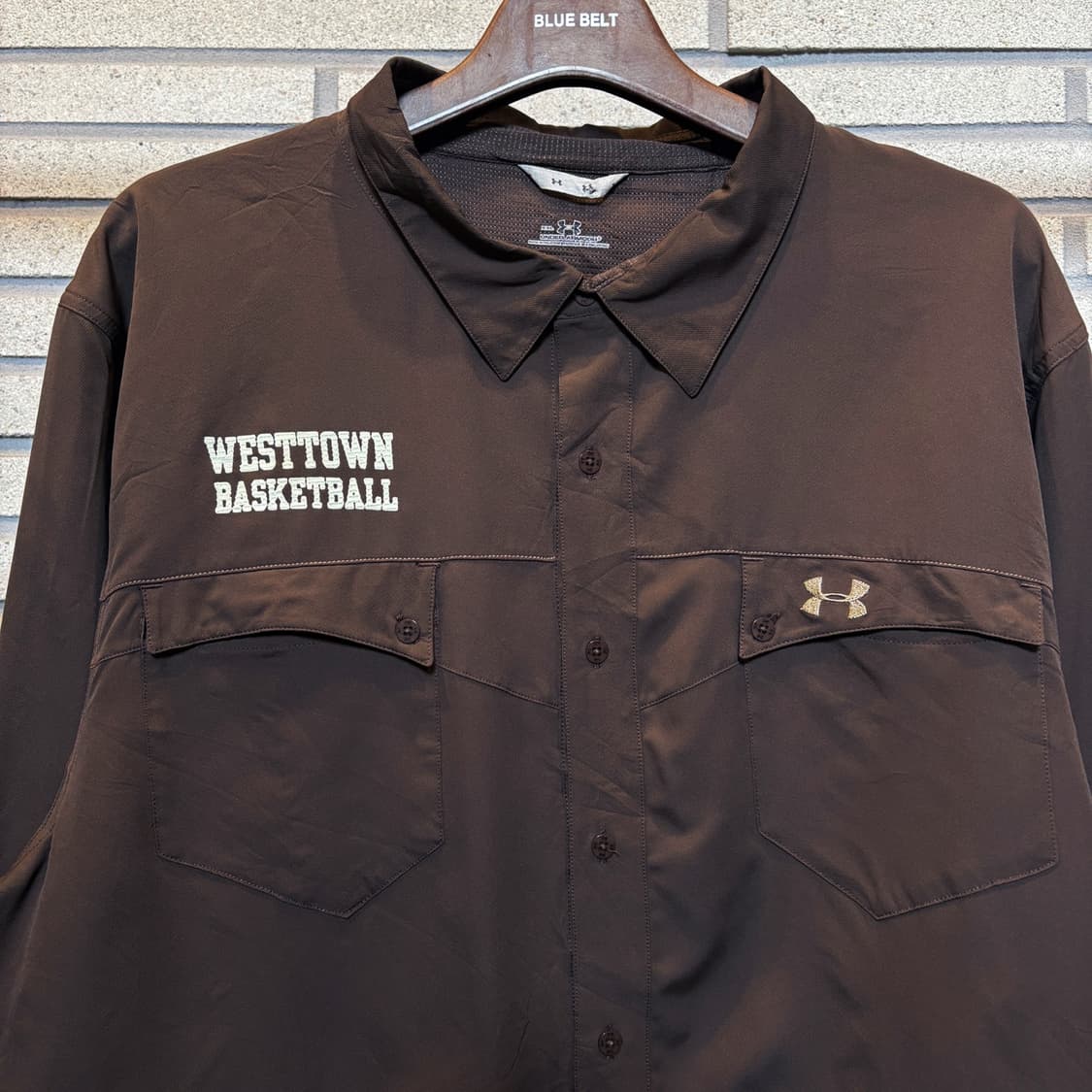 언더아머 체스트포켓 아웃도어 셔츠 라이트웨이트 디테일 브라운 상품이미지4