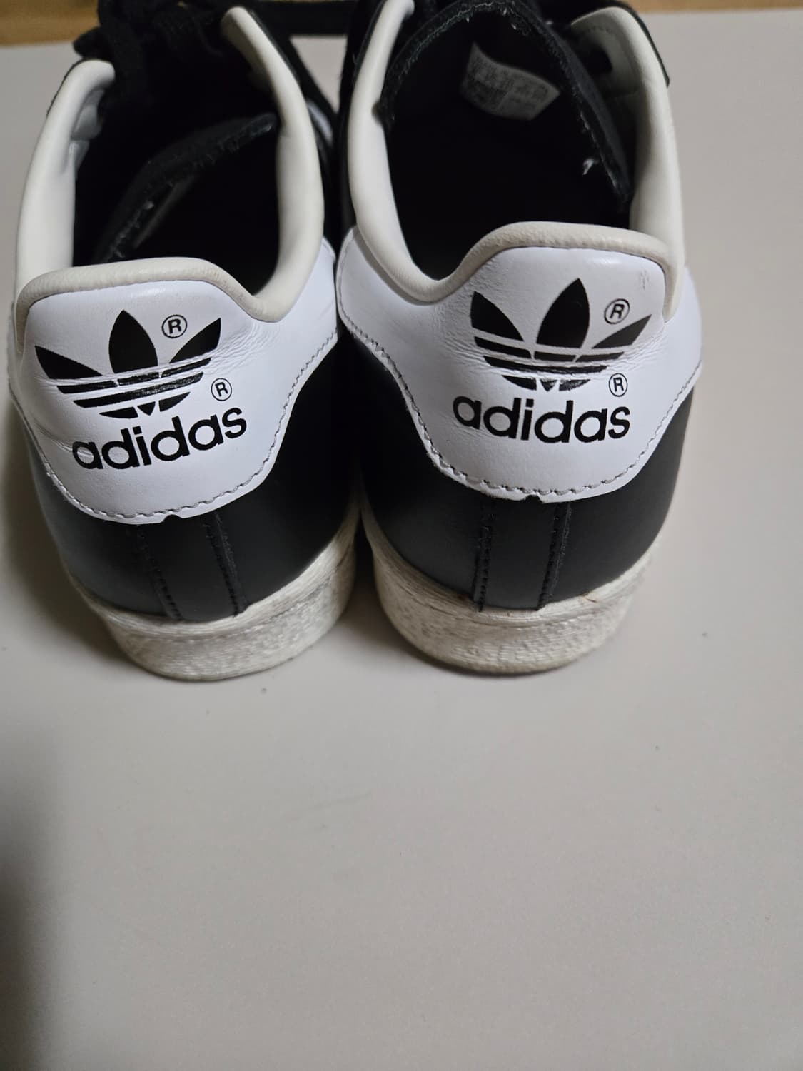 슈퍼스타 82 코어 블랙 ID5960 상품이미지5