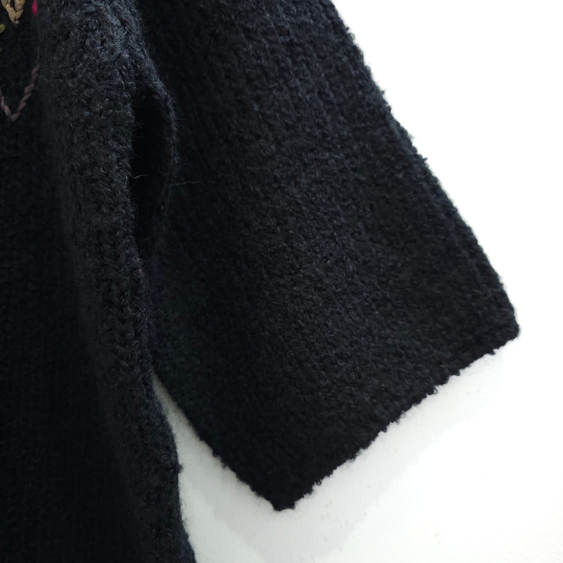 블랙 울혼방 플로럴 자수 니트 루즈핏  7부 겨울 니트 상품이미지6