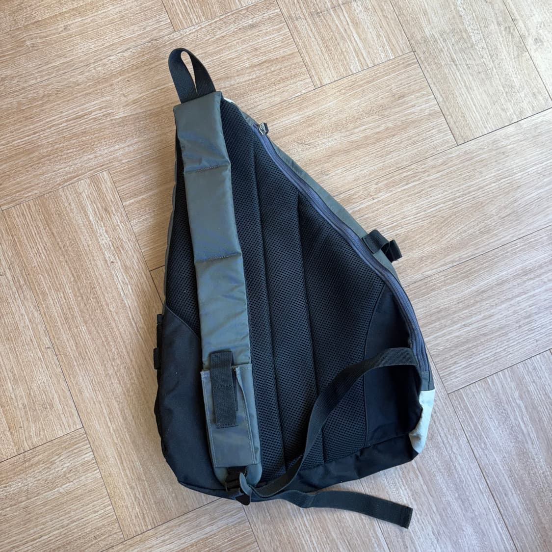 오닐 그레이 슬링백 상품이미지9