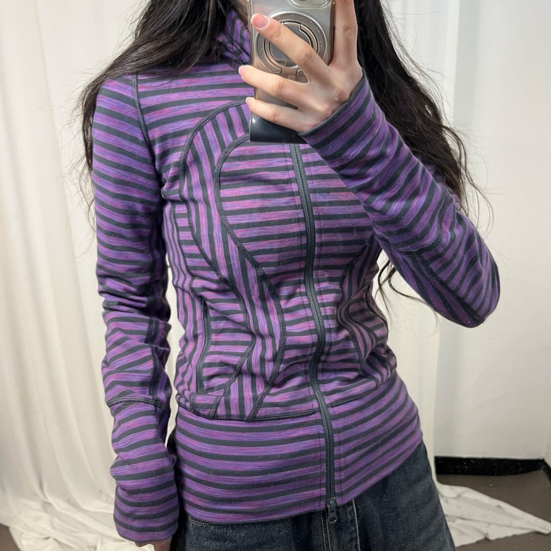 Lululemon Stripe Hood Zip-up 상품이미지3