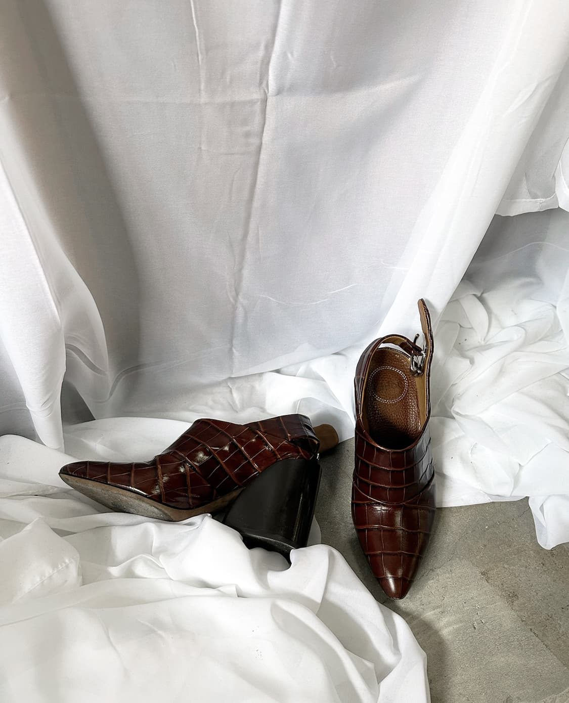 CHLOE croc buckle heel 상품이미지8