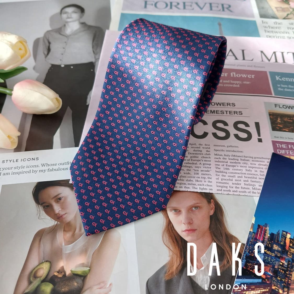 닥스 실크 네이비 마이크로 패턴 넥타이 8.2cm A+등급 A19443
 상품이미지1