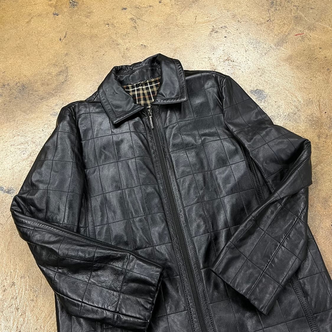 [정품/95] 닥스 런던 블랙 퀼팅 가죽 자켓 b16 상품이미지1
