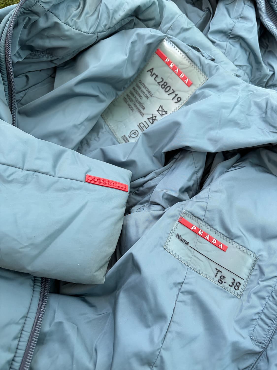 프라다 스포츠 벨티드 투웨이 자켓 상품이미지2