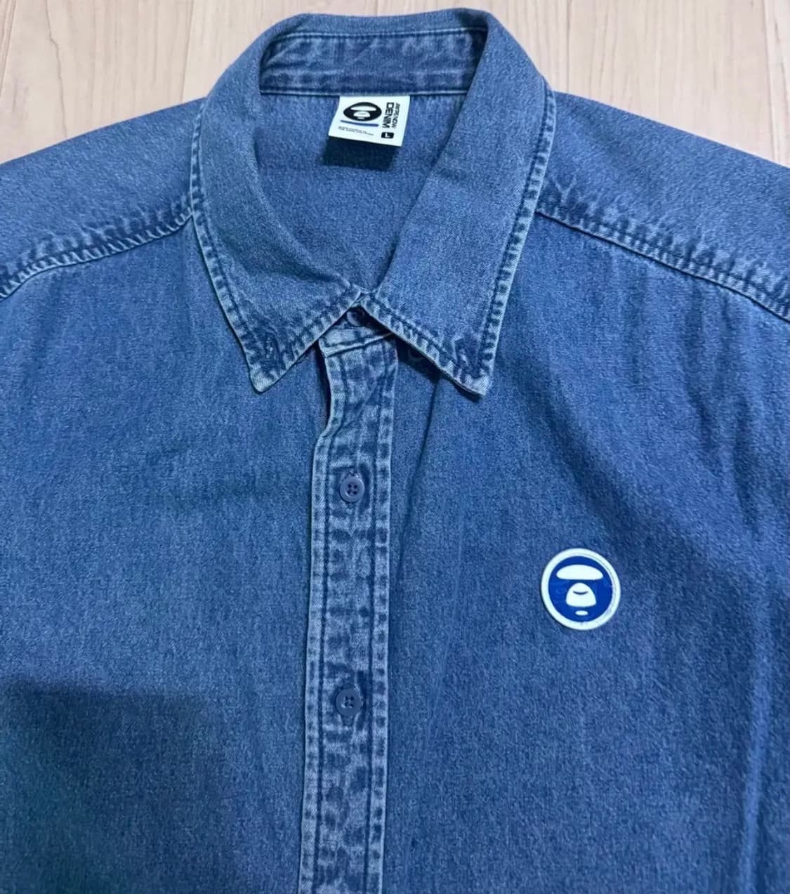 베이프 에이프 아플리케 데님셔츠 상품이미지2